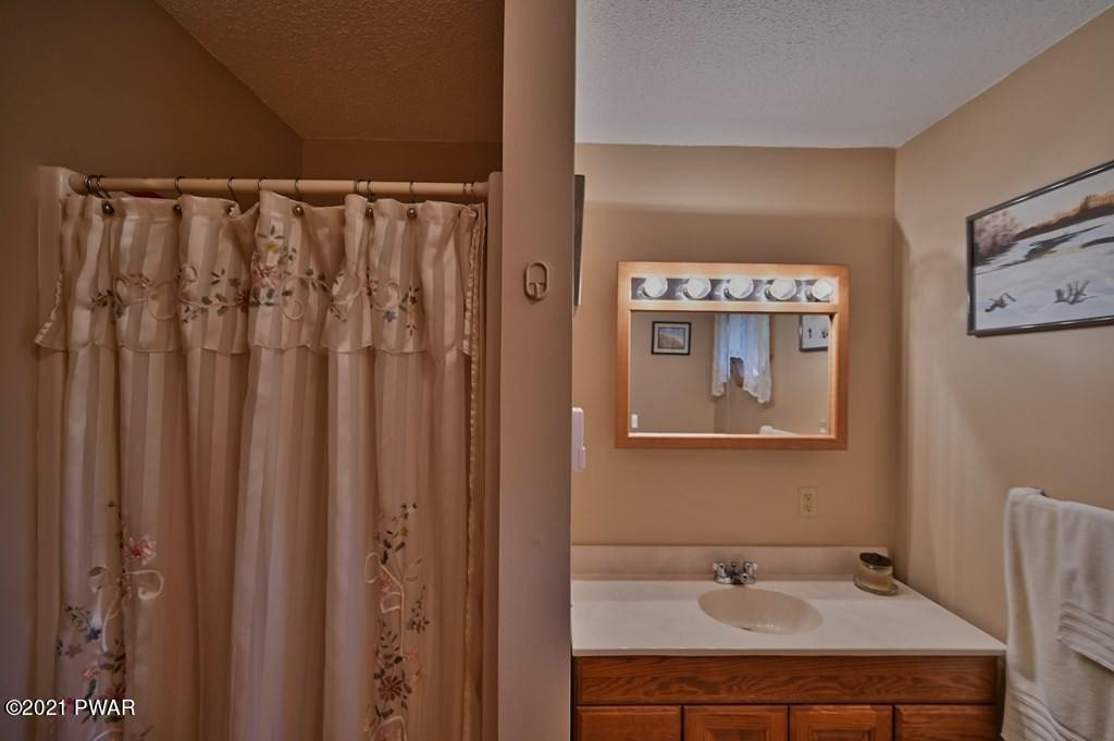 111 Laurel Road Lackawaxen, PA 18435 - Photo 32 of 80 Photo 32