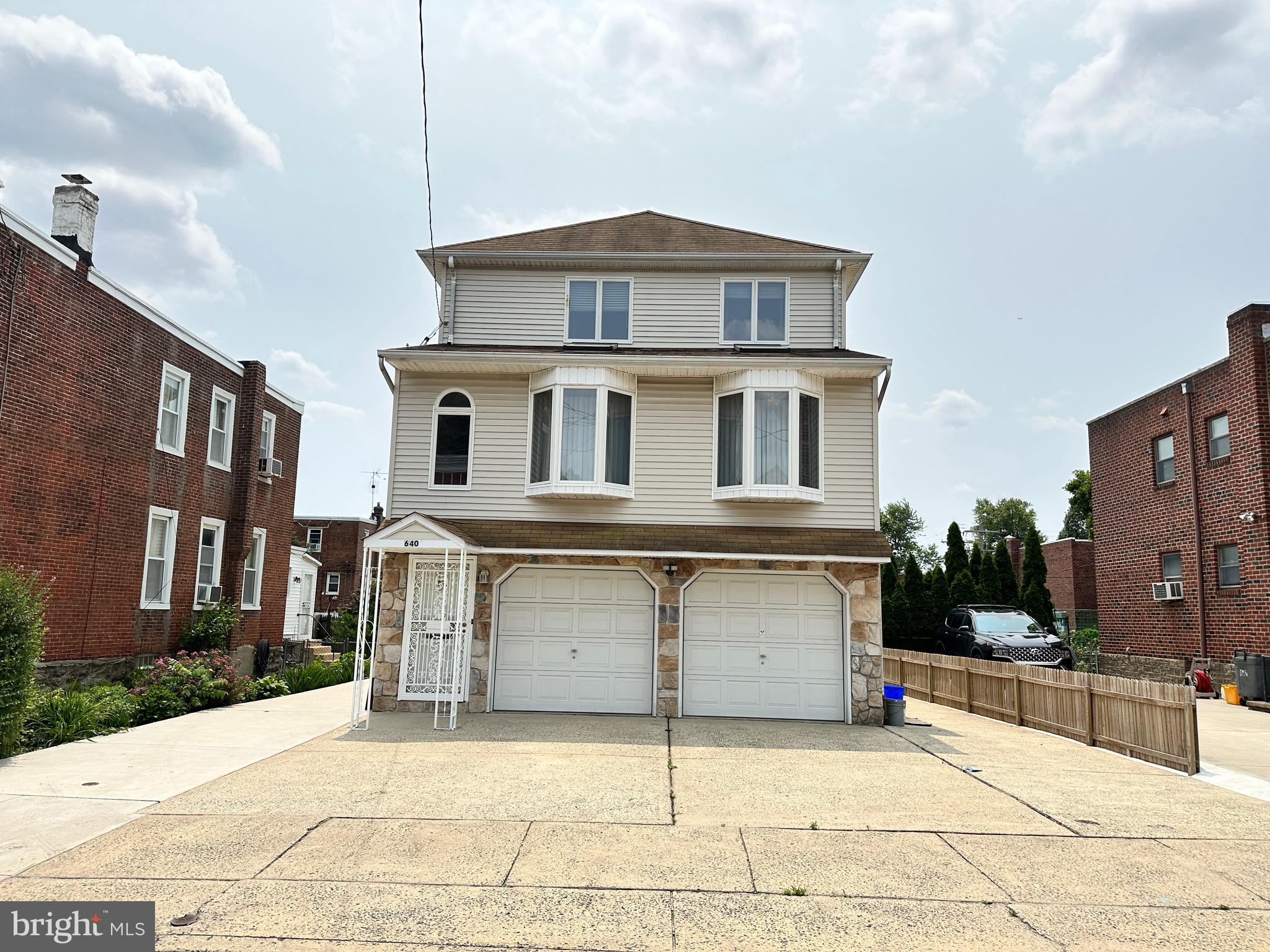 640 Kerper Street Philadelphia, PA 19111 - Photo 1 of 38