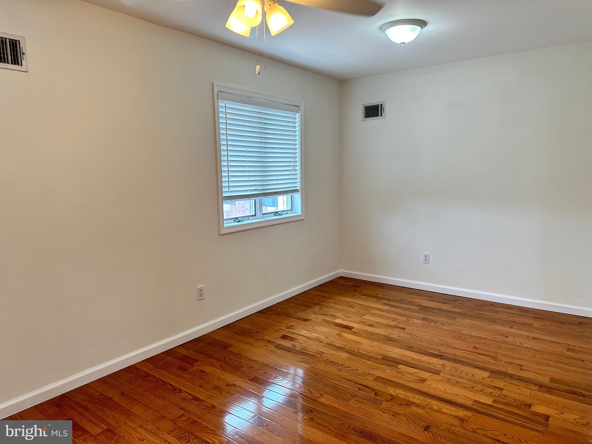 640 Kerper Street Philadelphia, PA 19111 - Photo 26 of 38