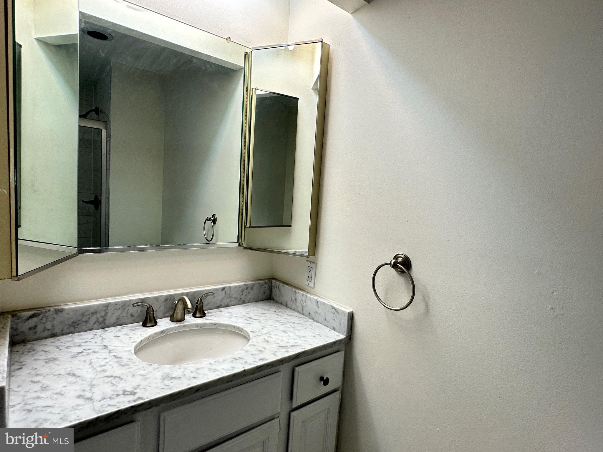 640 Kerper Street Philadelphia, PA 19111 - Photo 36 of 38