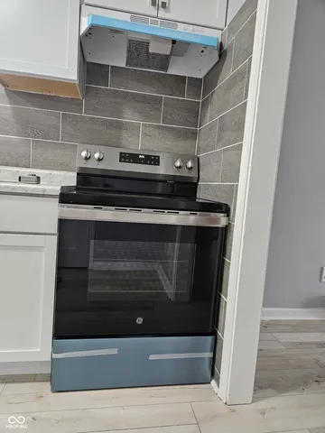 $112,900 | 3305 East 30th Street, Indianapolis, IN 46218