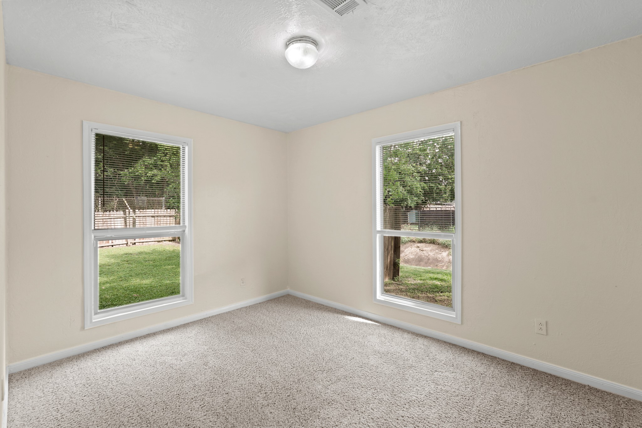 1413 George Street Pasadena, TX 77502 - Photo 8 of 15