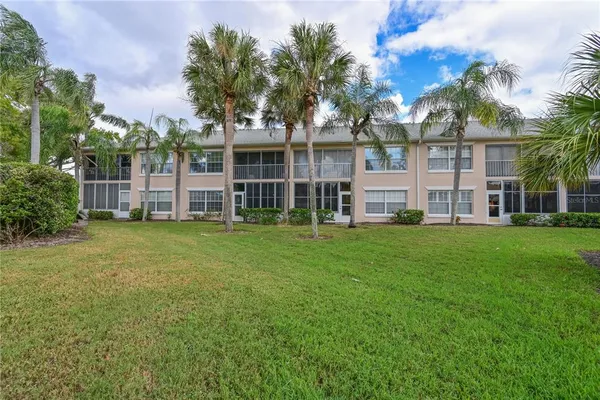 $244,900 | 4705 Sand Trap St Circle, Unit 105, Bradenton, FL 34203