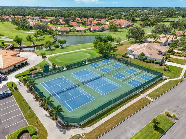 $268,500 | 4705 Sand Trap St Circle, Unit 105, Bradenton, FL 34203