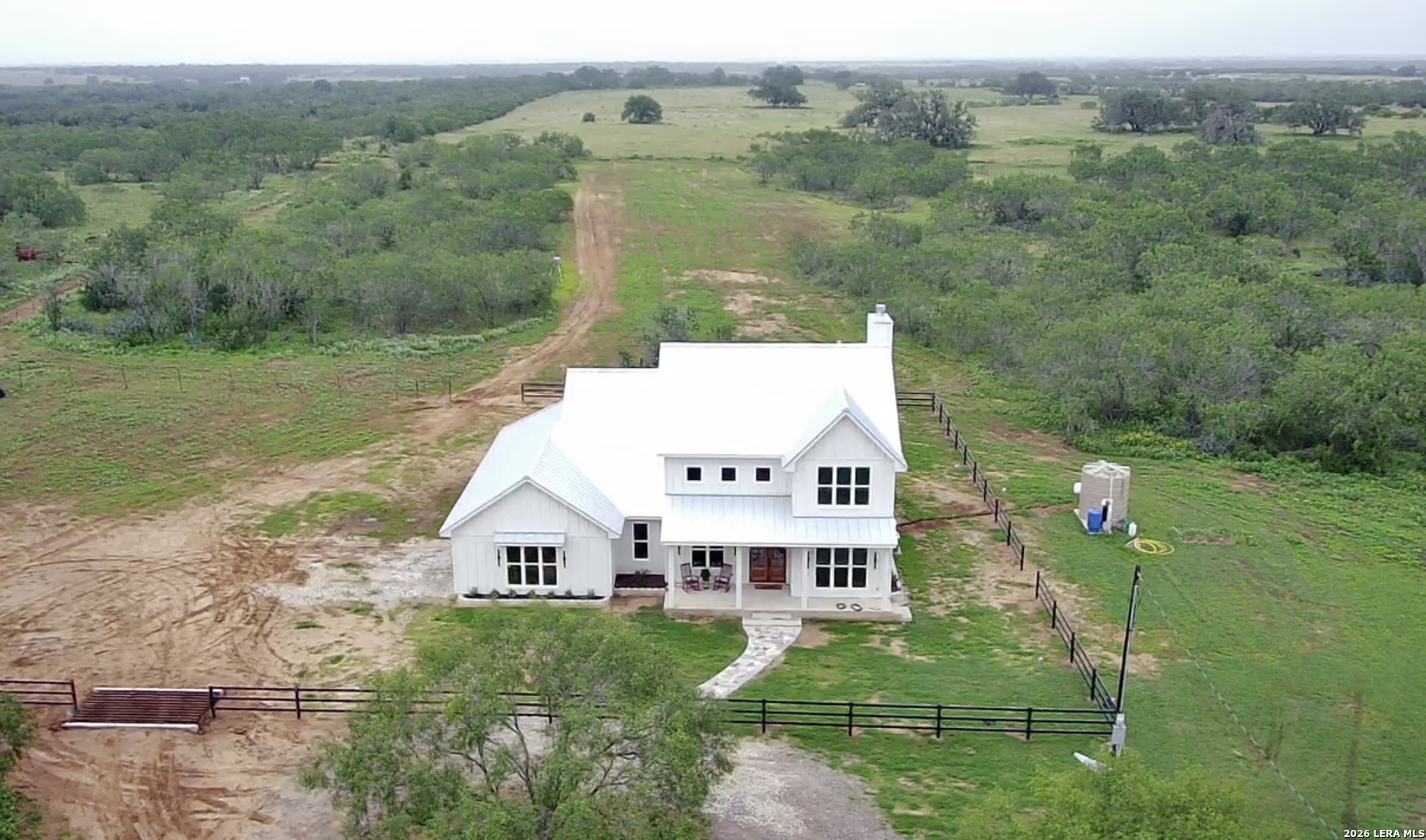 1230 Old Pearsall Road Jourdanton, TX 78026 - Photo 14 of 20