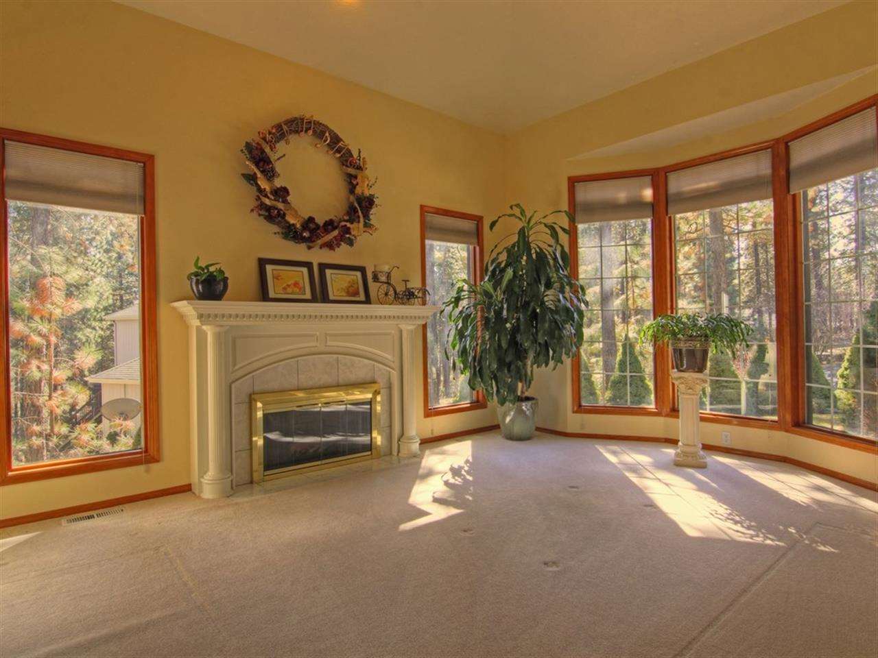 13626 North Stone Lane Spokane, WA 99208 - Photo 4 of 20