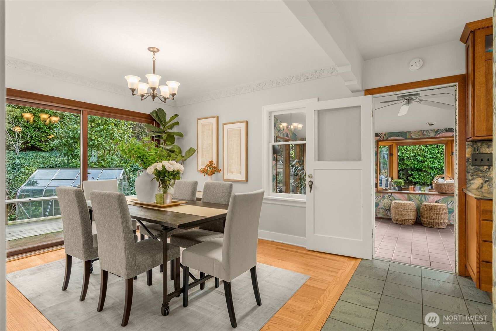 6708 39th Avenue Southwest Seattle, WA 98136 - Photo 14 of 37