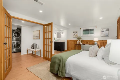 $1,550,000 | 6708 39th Avenue Southwest, Seattle, WA 98136