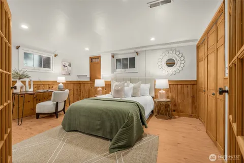 $1,550,000 | 6708 39th Avenue Southwest, Seattle, WA 98136