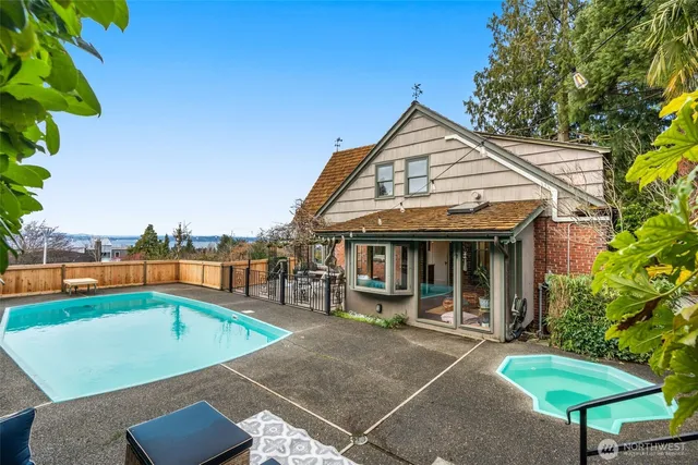 $1,550,000 | 6708 39th Avenue Southwest, Seattle, WA 98136