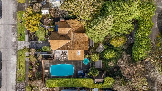 $1,550,000 | 6708 39th Avenue Southwest, Seattle, WA 98136