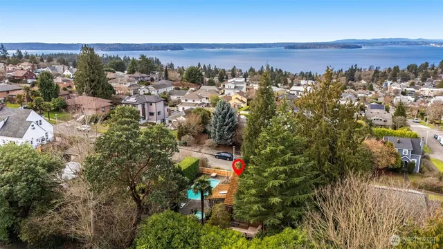 $1,550,000 | 6708 39th Avenue Southwest, Seattle, WA 98136