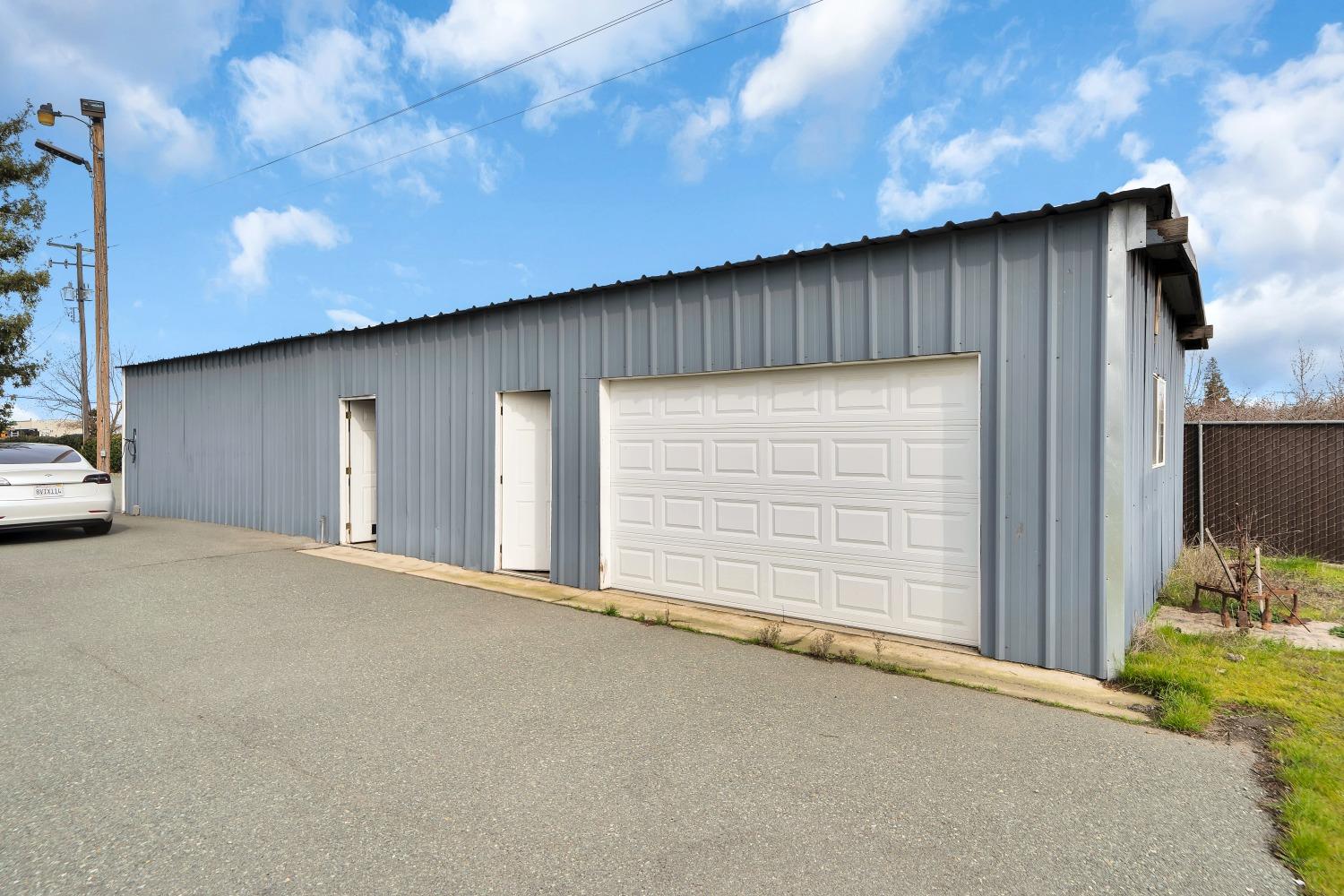 5420 East Jahant Road Galt, CA 95632 - Photo 17 of 73