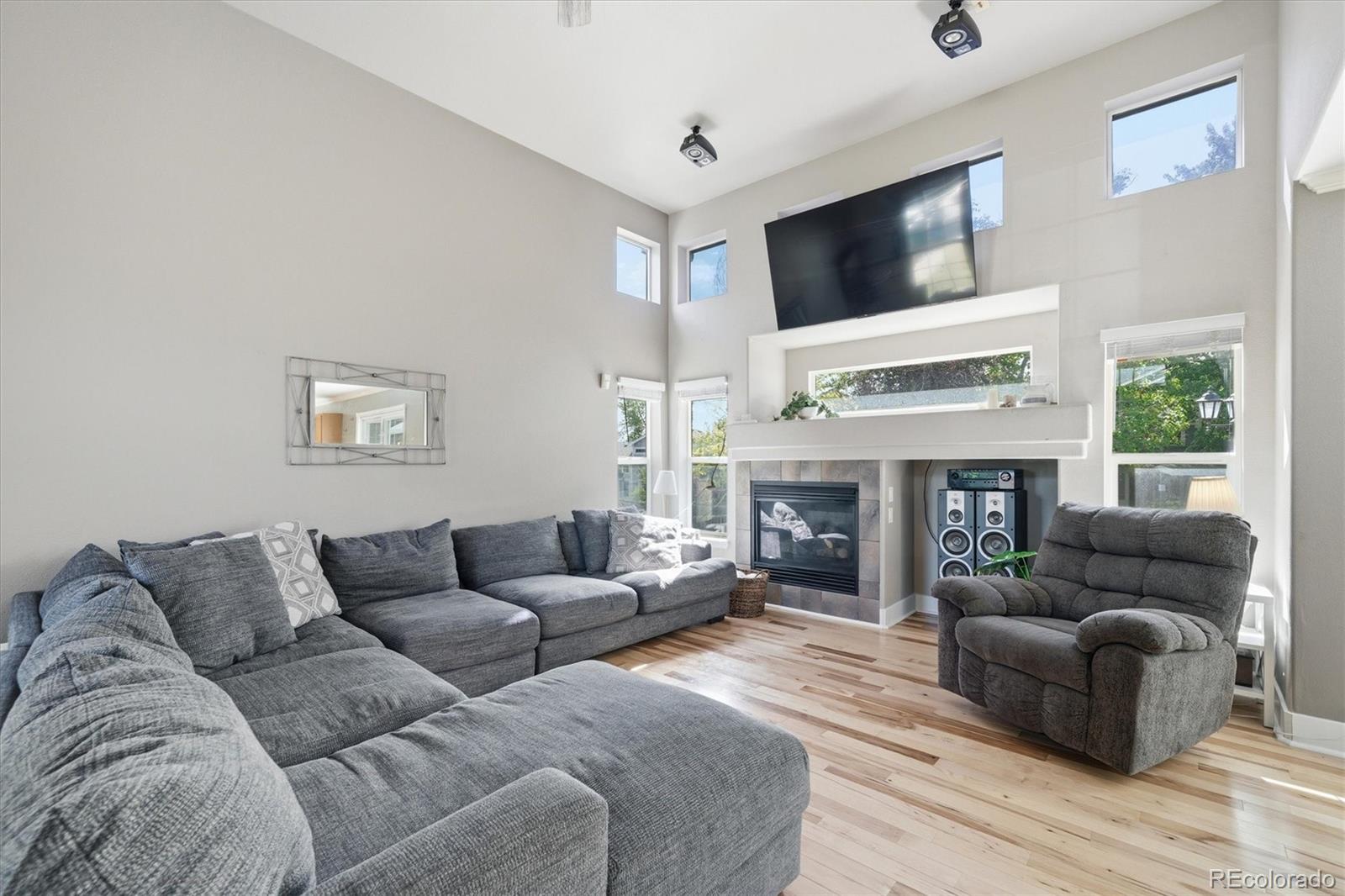 4066 South Rome Street Aurora, CO 80018 - Photo 8 of 46