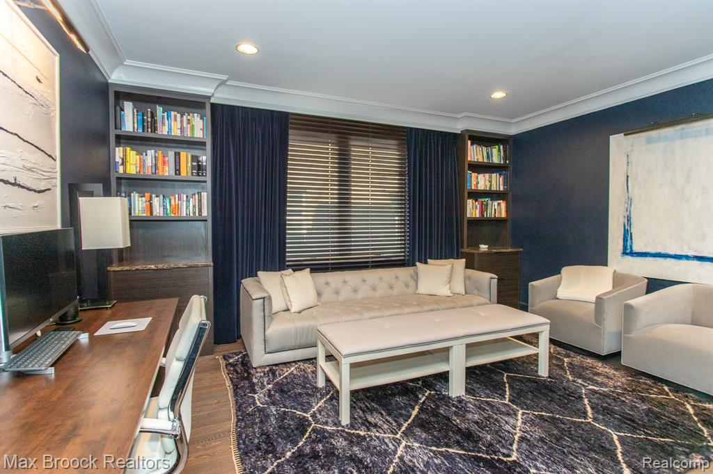 25925 York Road Royal Oak, MI 48067 - Photo 34 of 88