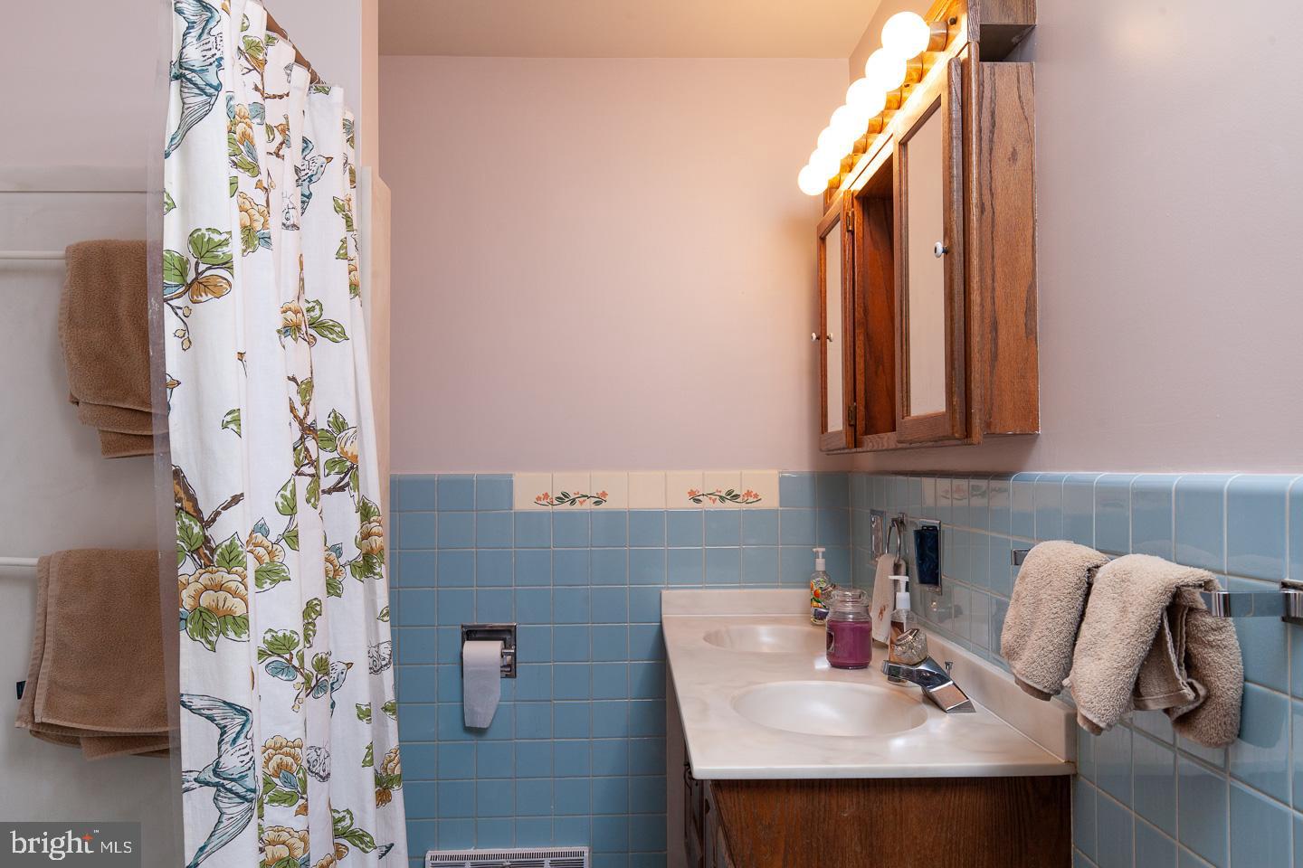 1733 Westwood Road Reading, PA 19610 - Photo 14 of 19 Gallery Image 14