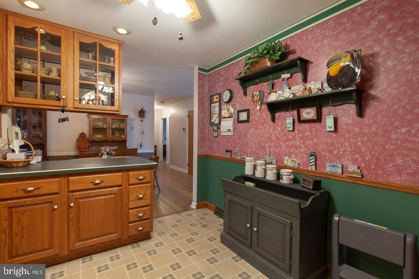 1733 Westwood Road Reading, PA 19610 - Photo 7 of 19 Gallery Image 7