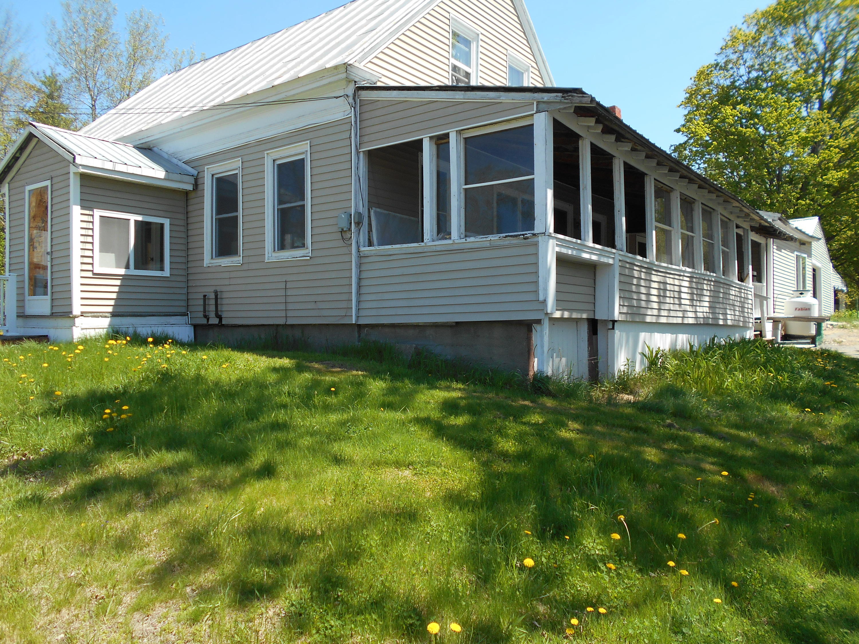 Front & Side of Home