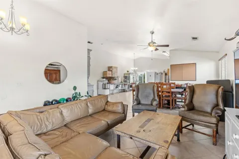 $875,000 | 1423 Vía Lima, Fallbrook, CA 92028