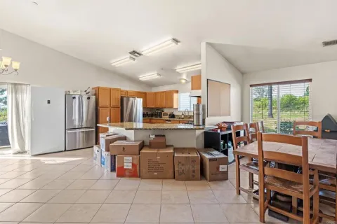 $875,000 | 1423 Vía Lima, Fallbrook, CA 92028