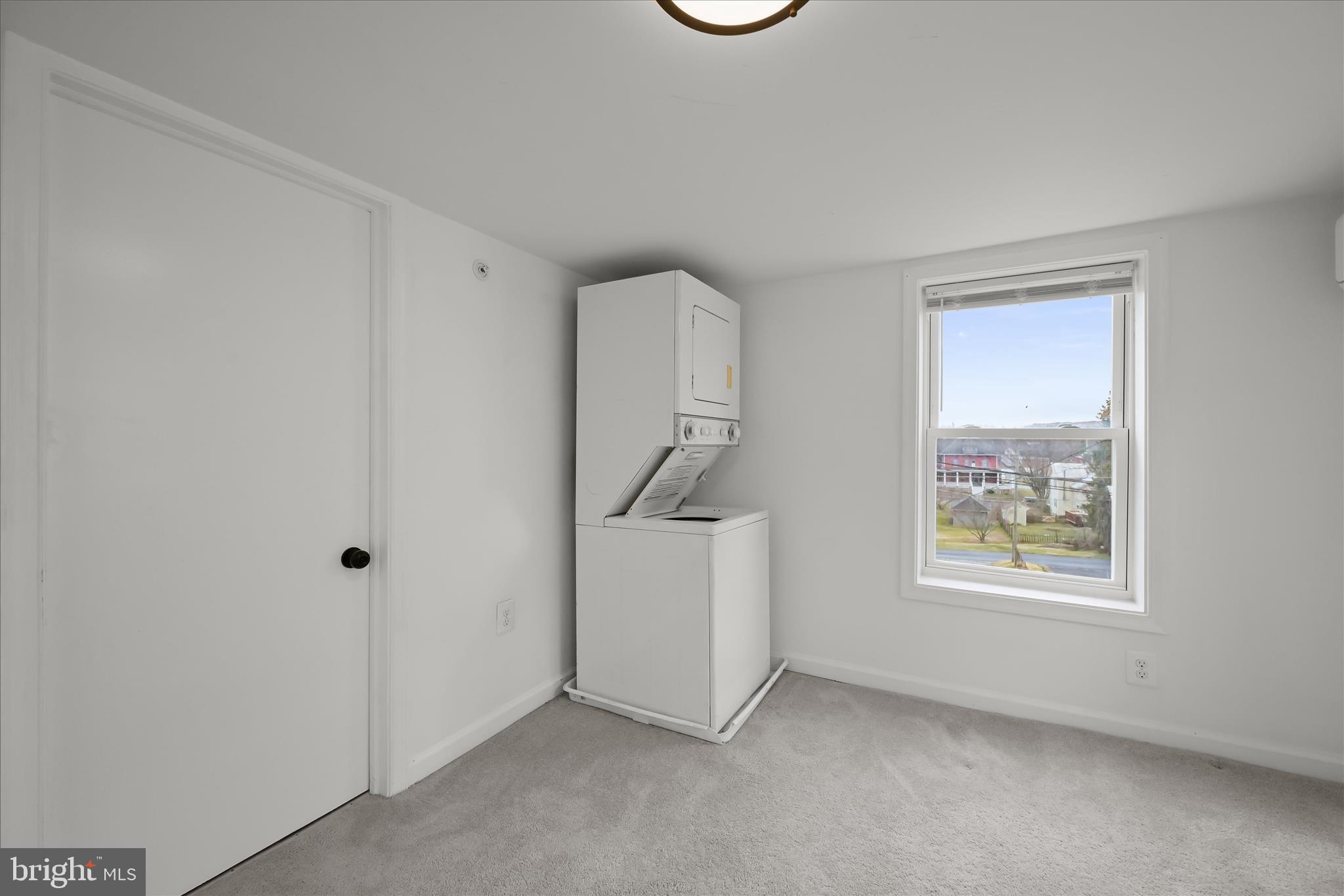 227-229 Main Street New Windsor, MD 21776 - Photo 22 of 36