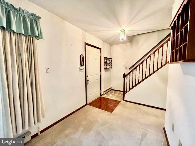 42 Overlook Road Morgantown, PA 19543 - Photo 8 of 44 View To Front Door From Living Room