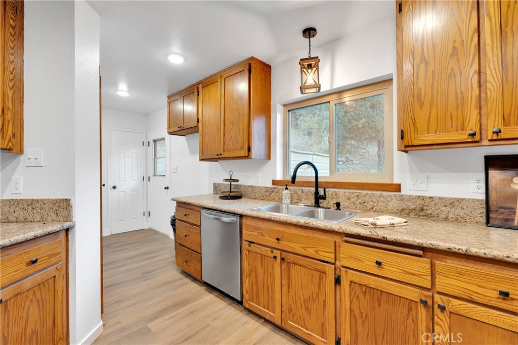 1897 Desert Front Road Wrightwood, CA 92397 - Photo 9 of 22