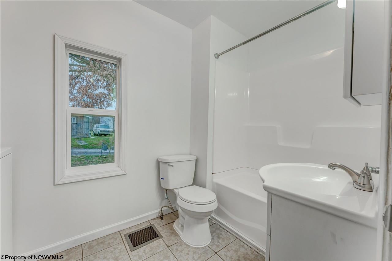 19 Hard Rock Road Morgantown, WV 26508 - Photo 15 of 29 Gallery Image 15