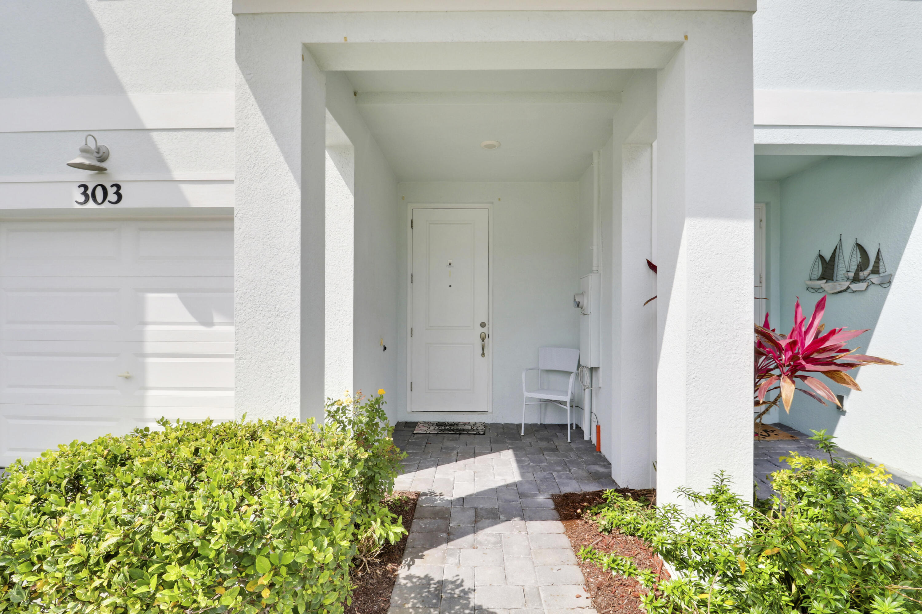 303 Southeast Halifax Lane Stuart, FL 34994 - Photo 24 of 35 House-25
