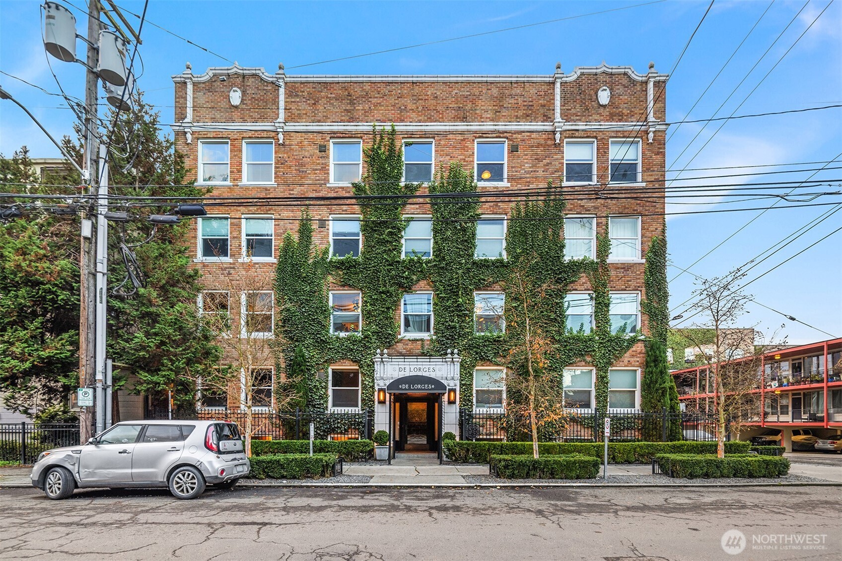 325 Harvard Avenue East, Unit 302 Seattle, WA 98102 - Photo 28 of 28