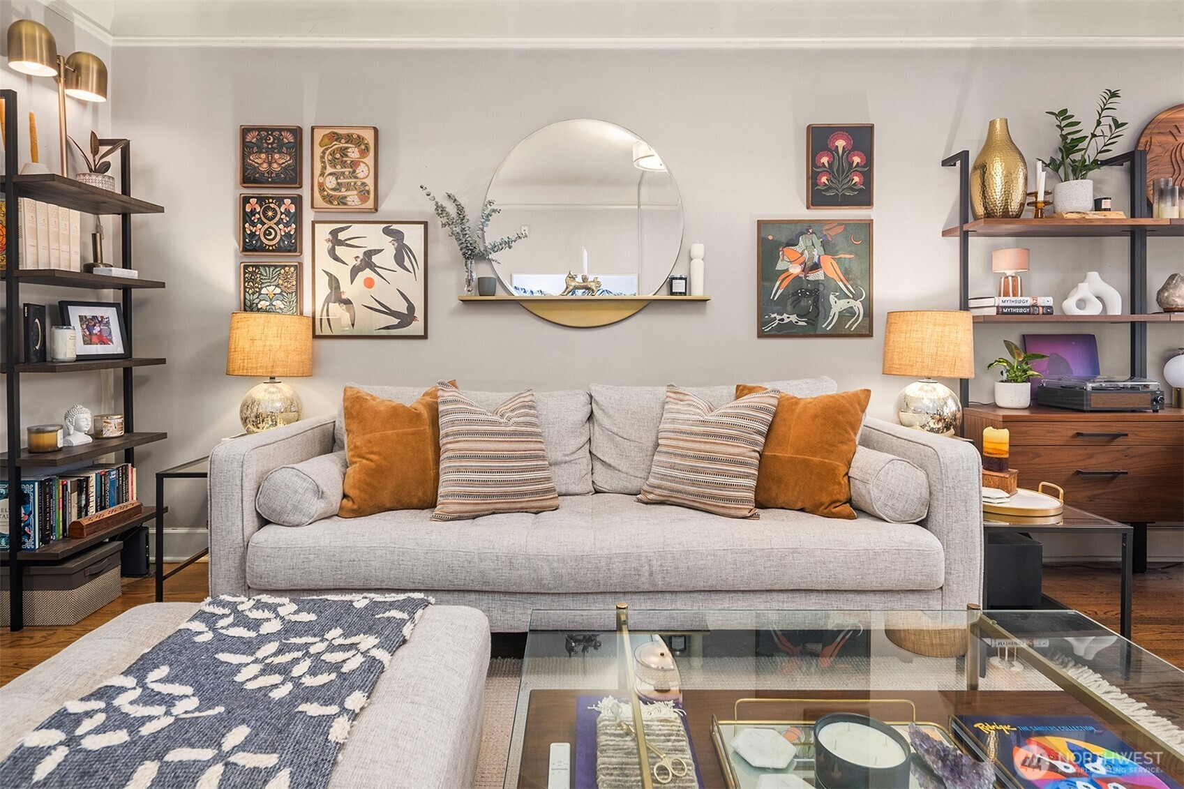 325 Harvard Avenue East, Unit 302 Seattle, WA 98102 - Photo 7 of 28