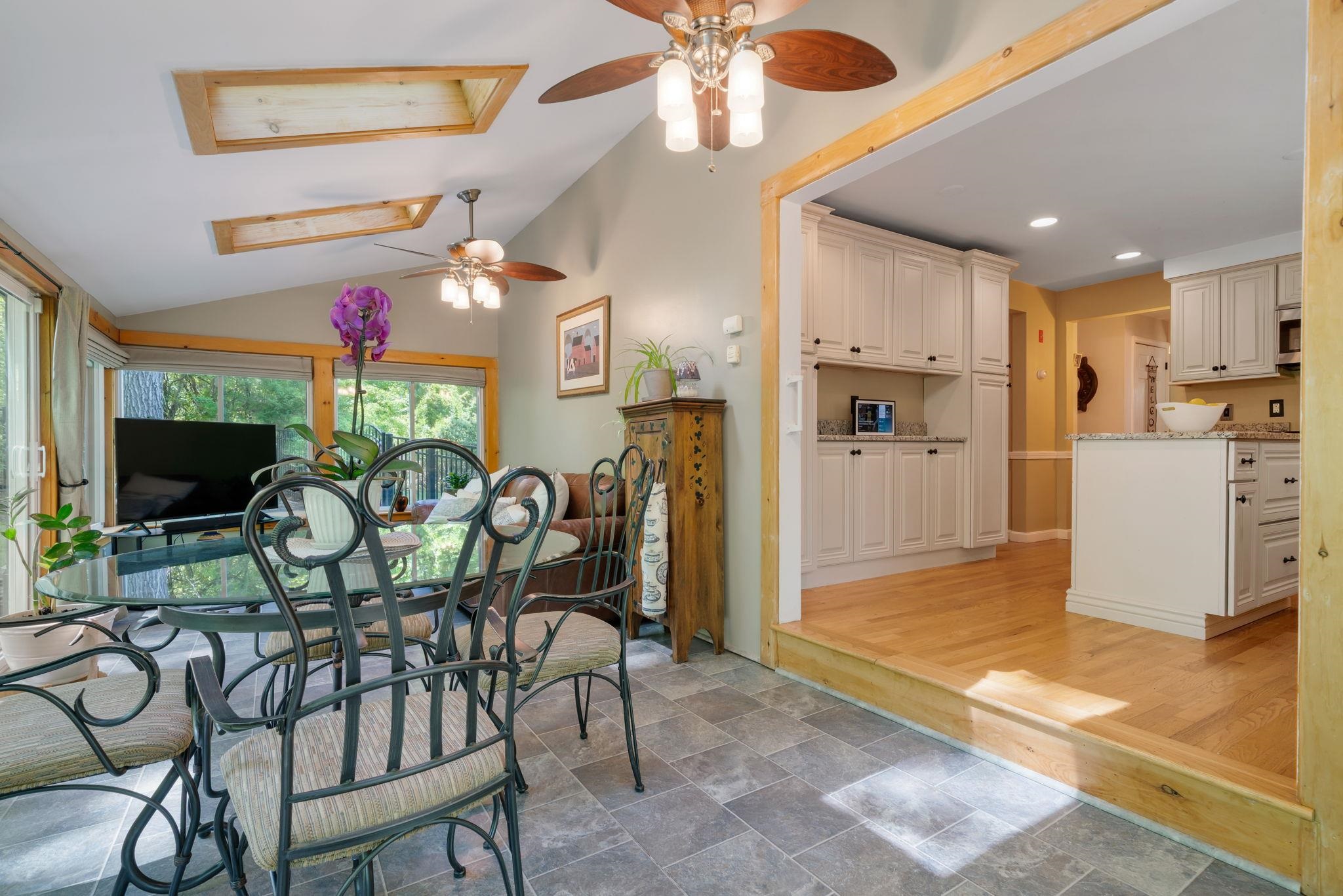 145 Warner Hill Road Derry, NH 03038 - Photo 11 of 43