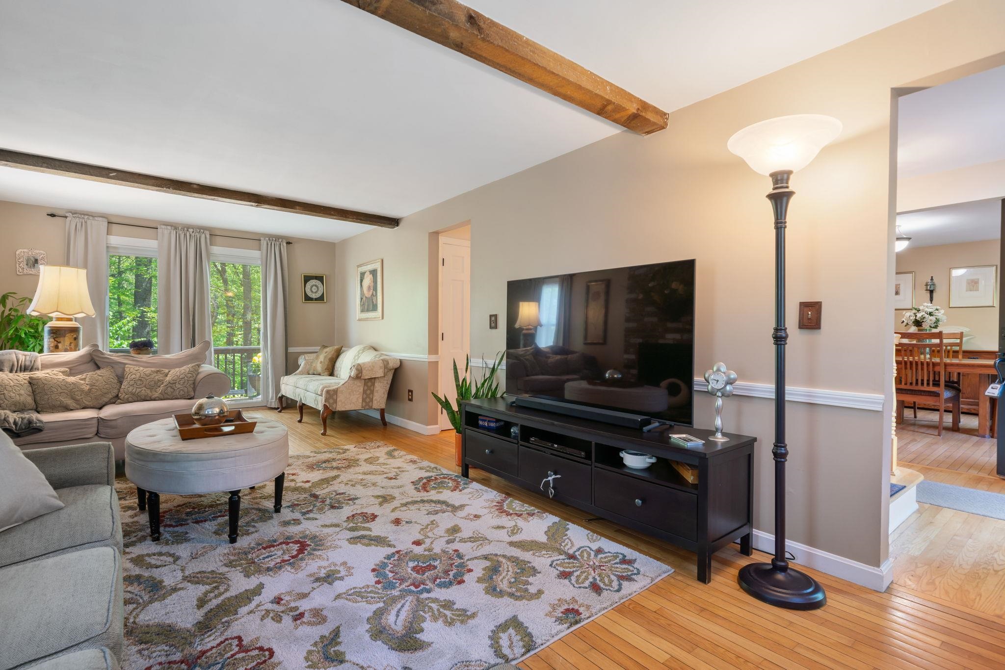 145 Warner Hill Road Derry, NH 03038 - Photo 3 of 43