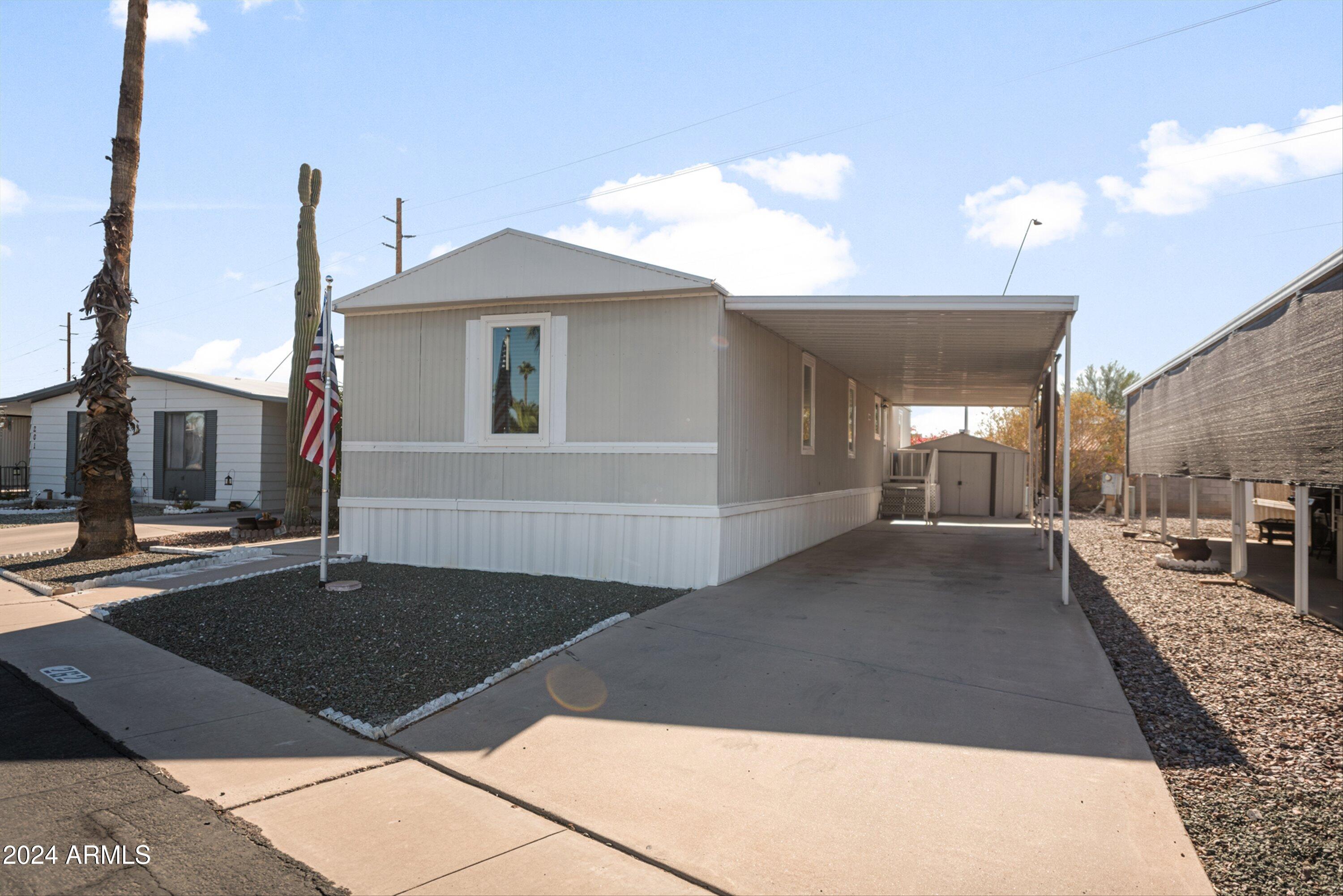 303 South Recker Road, Unit 262 Mesa, AZ 85206 - Photo 5 of 27 Front View
