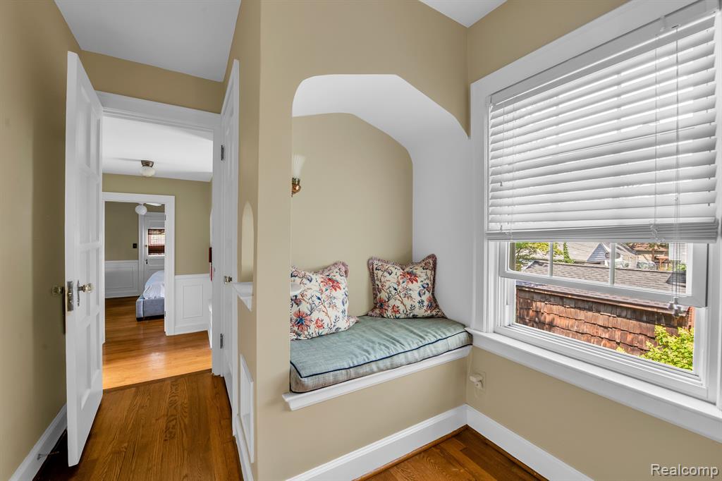 1365 Harvard Road Grosse Pointe Park, MI 48230 - Photo 20 of 44