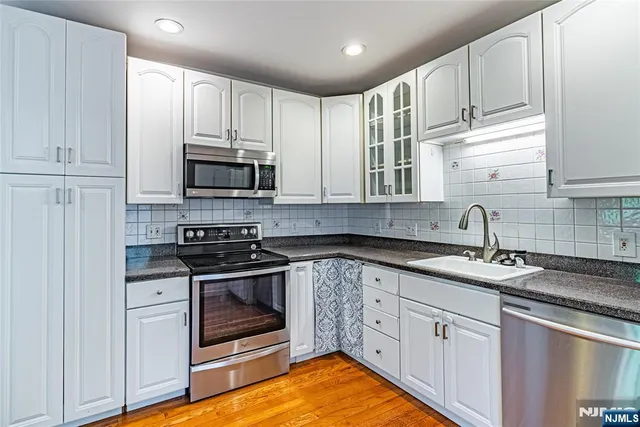 $4,200 | 14 Overlook Drive, Denville, NJ 07834