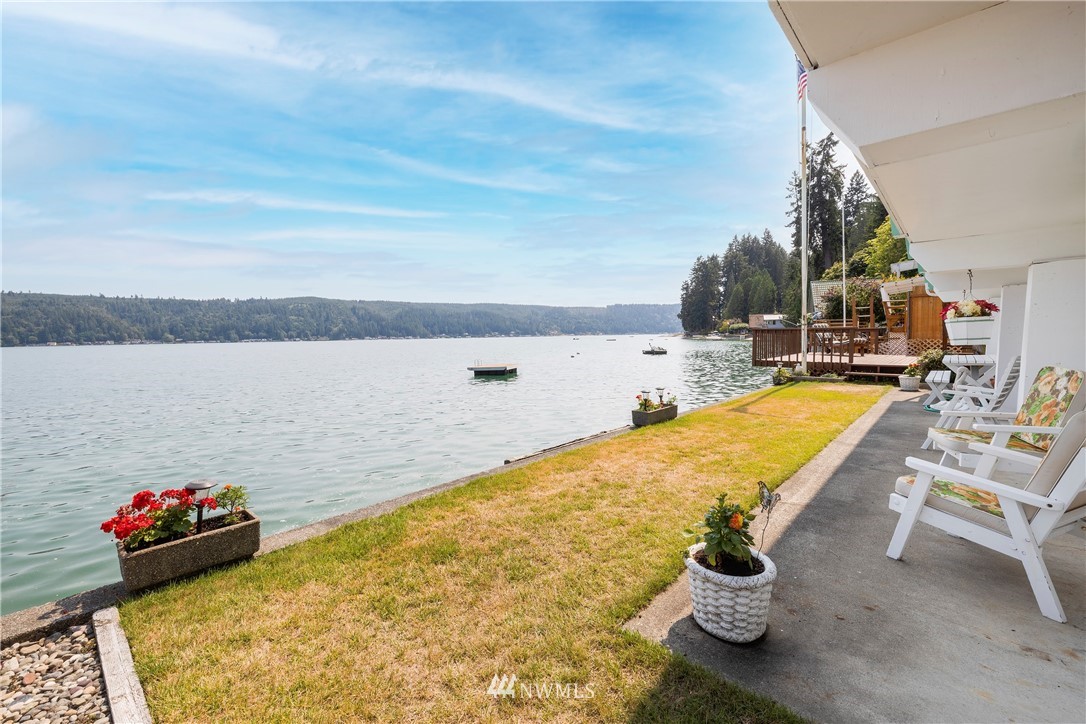 11181 Northeast North Shore Road Belfair, WA 98528 - Photo 30 of 39 Gallery Image 30