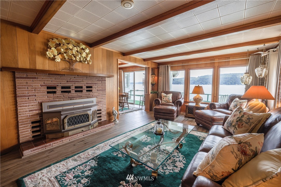 11181 Northeast North Shore Road Belfair, WA 98528 - Photo 4 of 39 Gallery Image 4