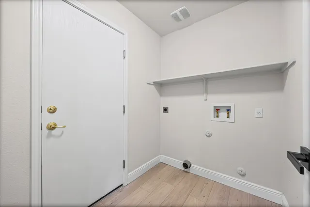 $1,995 | 336 Celery Loop, Austin, TX 78748