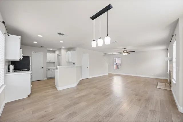 $1,995 | 336 Celery Loop, Austin, TX 78748