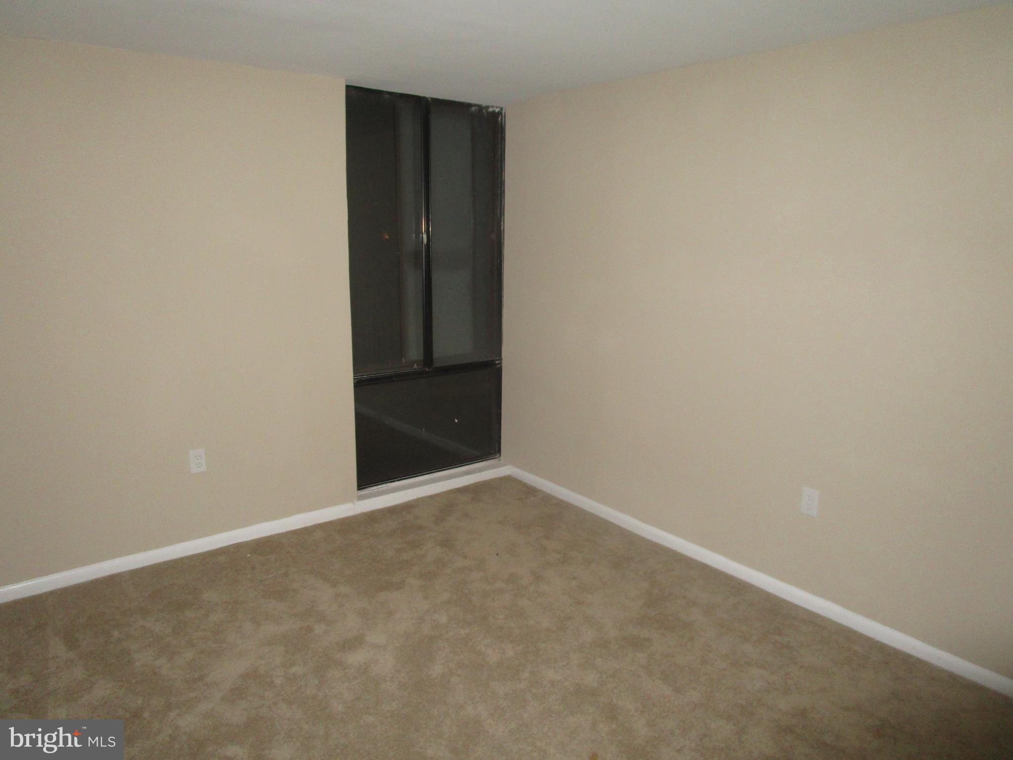 8669 Greenbelt Road, Unit 202 Greenbelt, MD 20770 - Photo 11 of 14 BEDROOM