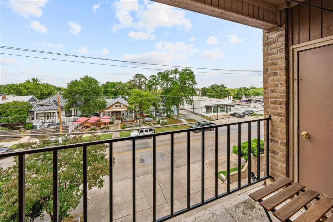 3316 Guadalupe Street, Unit 310 Austin, TX 78705 - Photo 27 of 38 a view of a balcony with a potted plant
