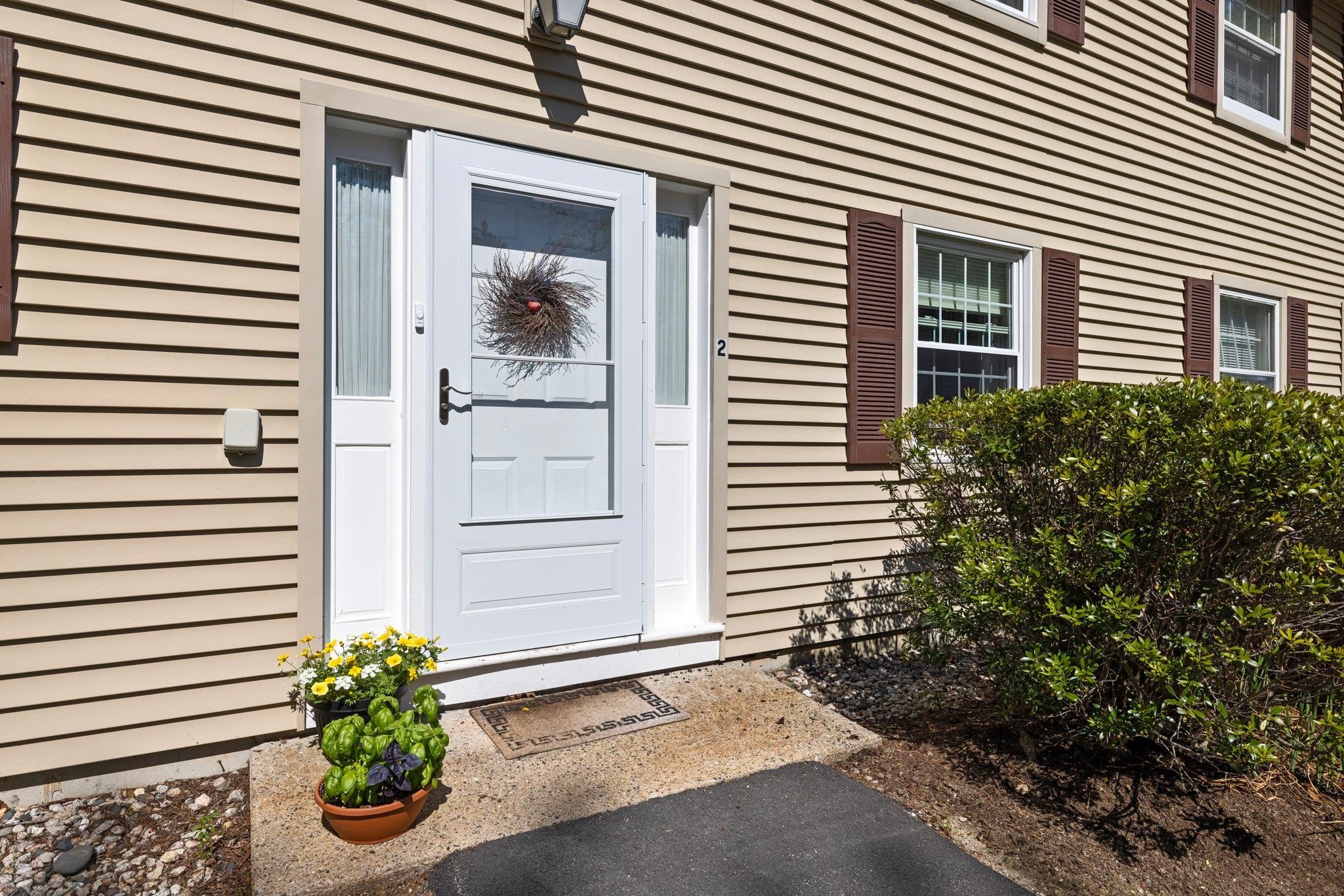 2 Wolfeboro Common, Unit 2 Wolfeboro, NH 03894 - Photo 2 of 30