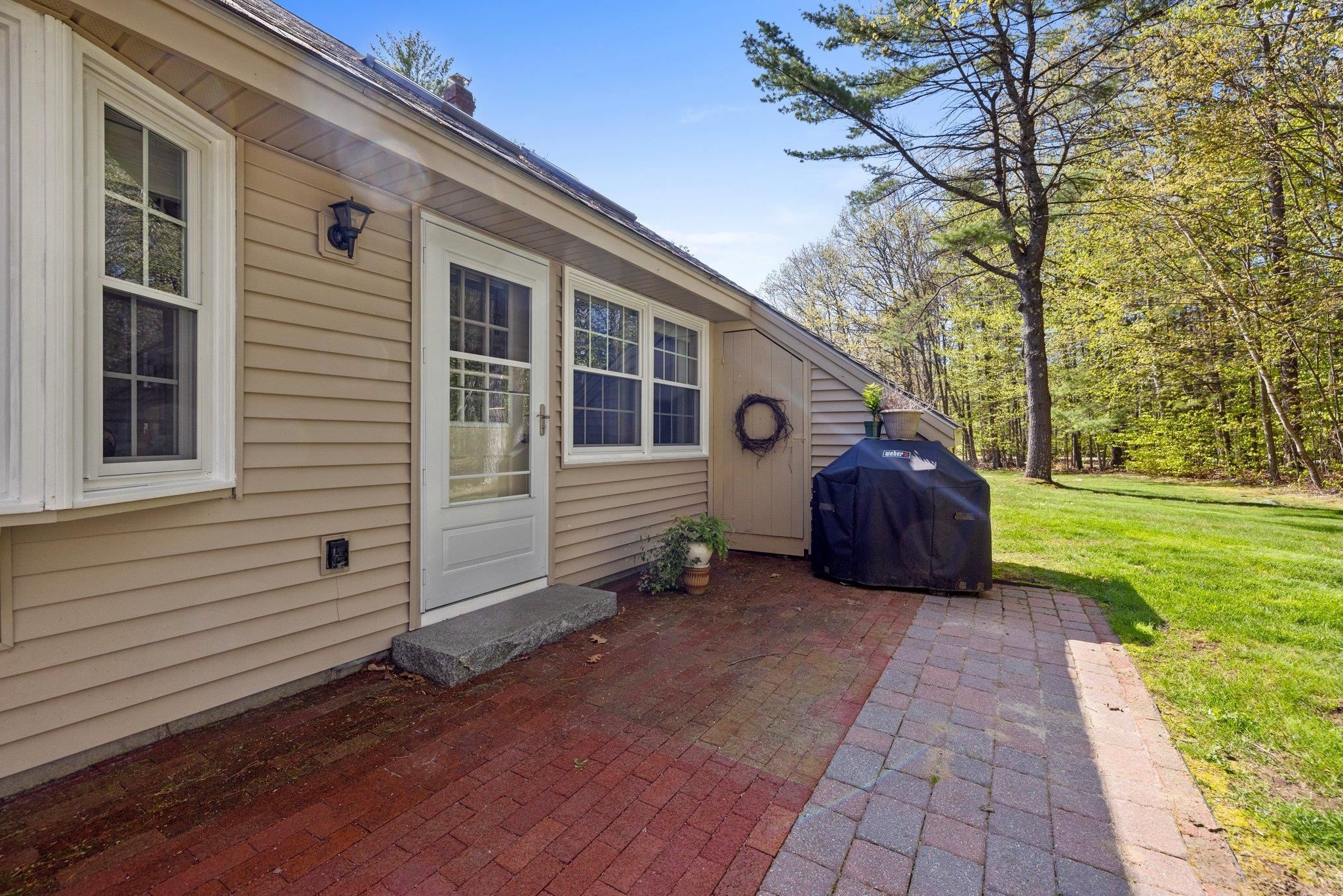 2 Wolfeboro Common, Unit 2 Wolfeboro, NH 03894 - Photo 25 of 30