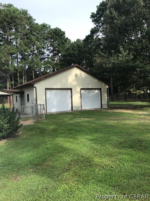 2016 Riley Lane Hayes, VA 23072 - Photo 8 of 19