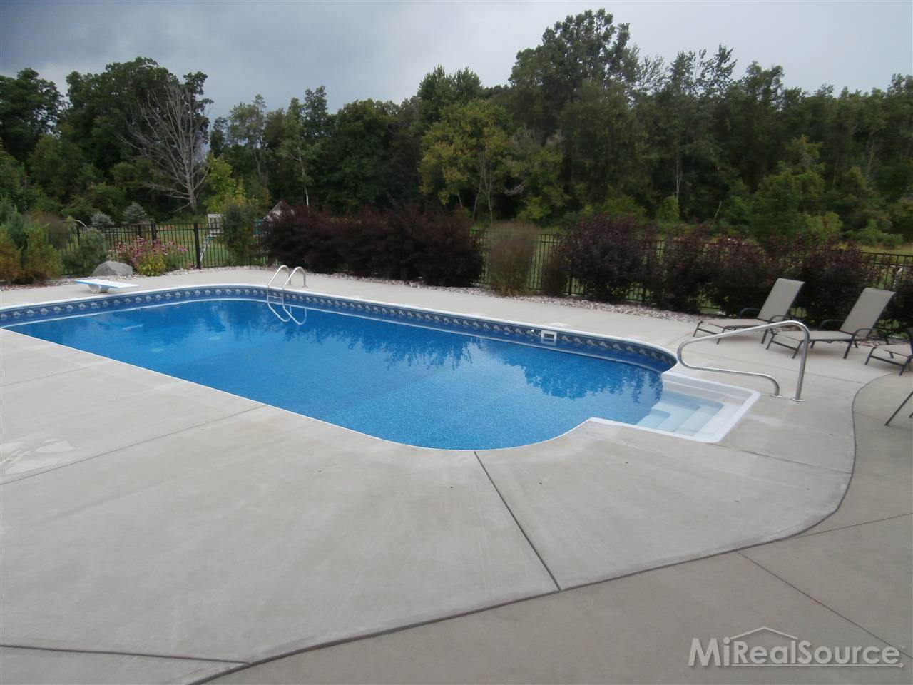 2950 Lyons Road Owosso, MI 48867 - Photo 27 of 30 31208750-26.JPG
