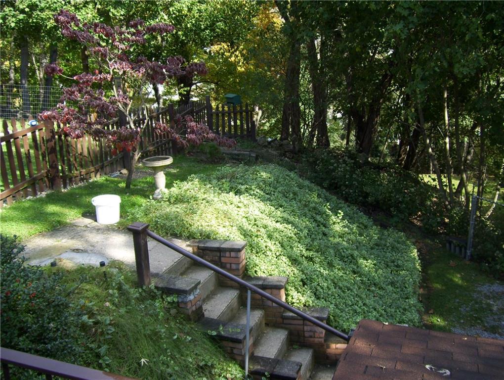 2515 Henderson Road White Oak, PA 15131 - Photo 22 of 23 Gallery Image 22