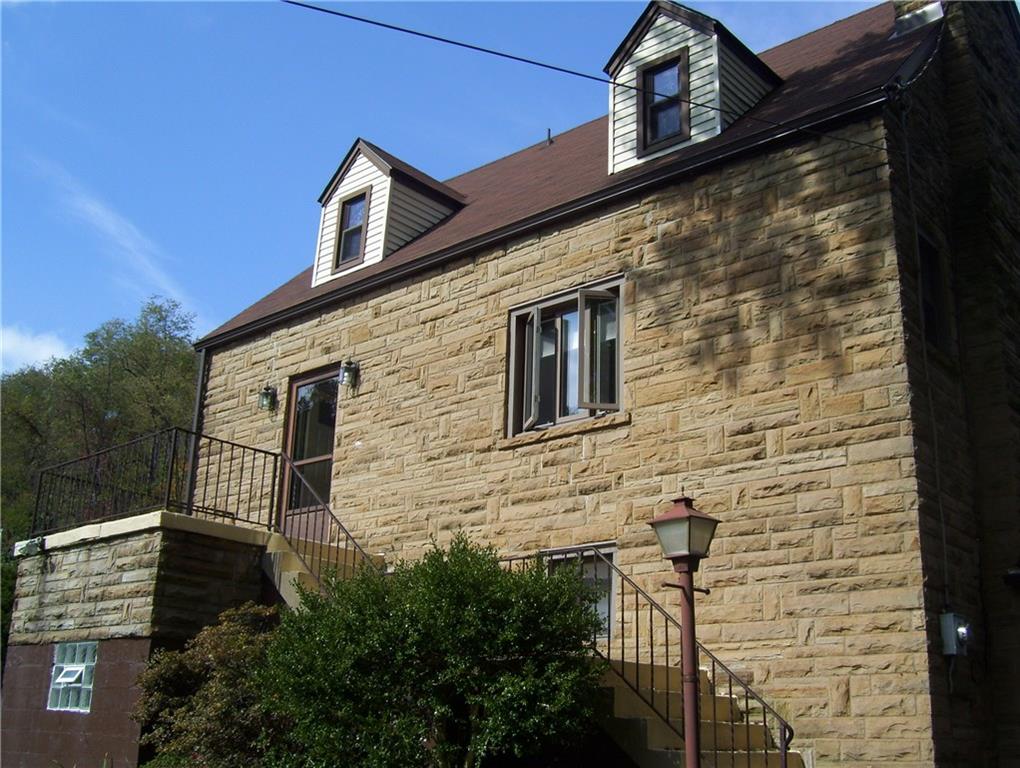 2515 Henderson Road White Oak, PA 15131 - Photo 4 of 23 Gallery Image 4