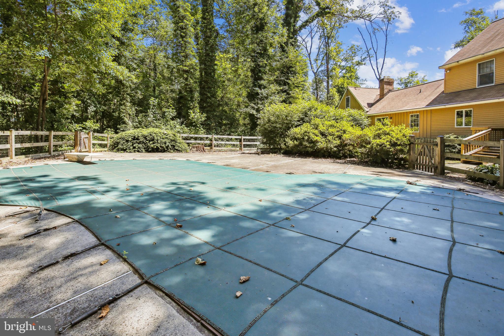 24304 Hipsley Mill Road Gaithersburg, MD 20882 - Photo 11 of 92 Gallery Image 11