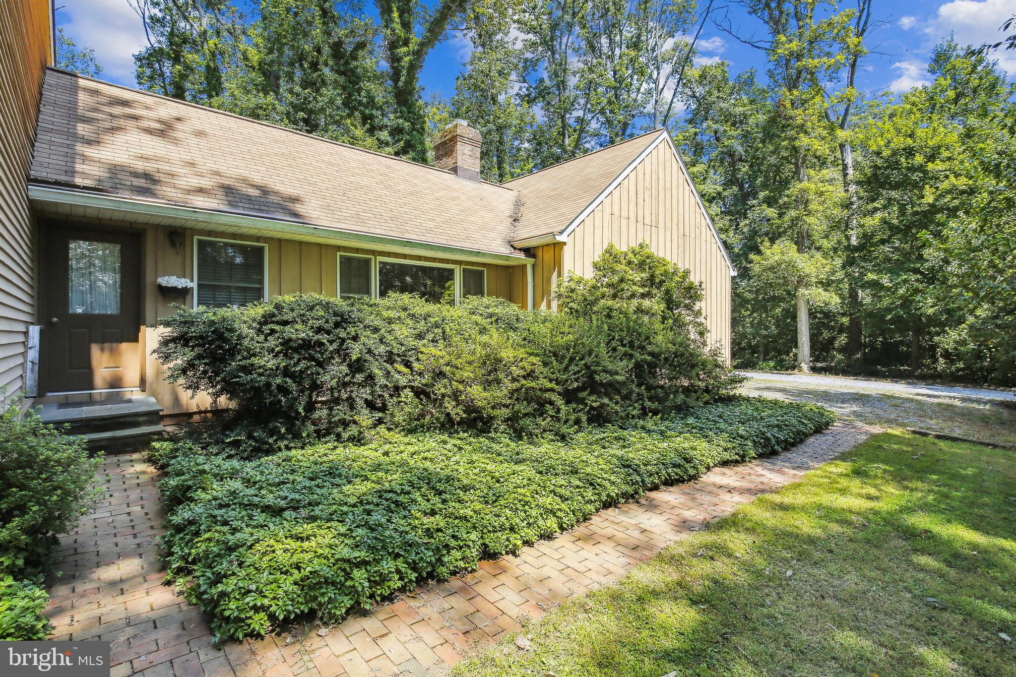 24304 Hipsley Mill Road Gaithersburg, MD 20882 - Photo 14 of 92 Gallery Image 14